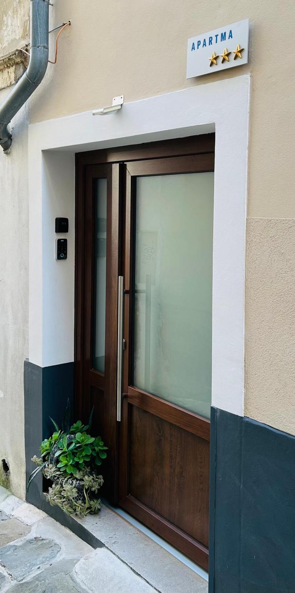 Apartma Tayana Piran - Parking Included !!! Eksteriør bilde